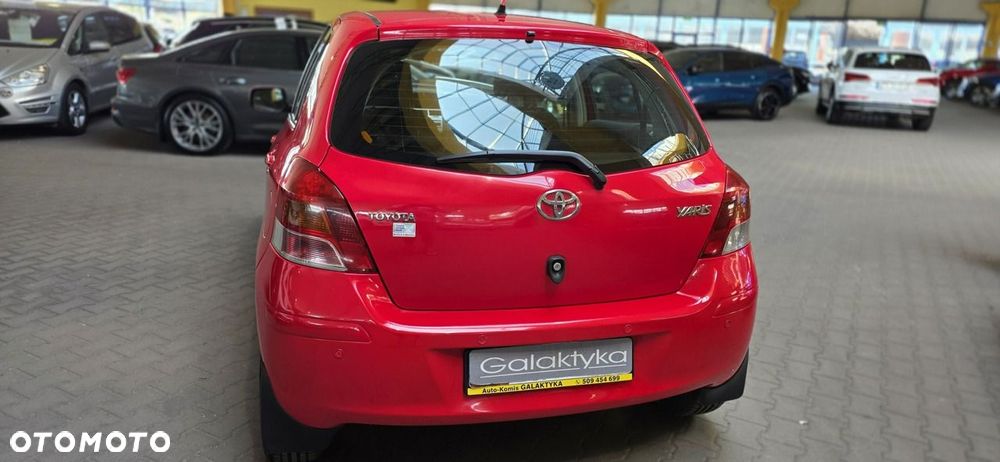 Toyota Yaris - 9