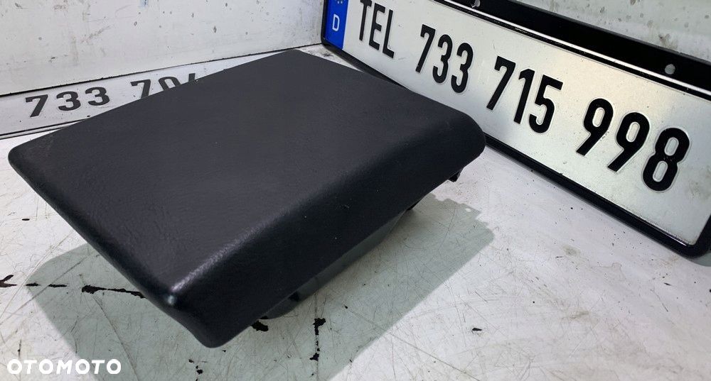 PODŁOKIETNIK SCHOWEK CZARNY BMW E39 - 2