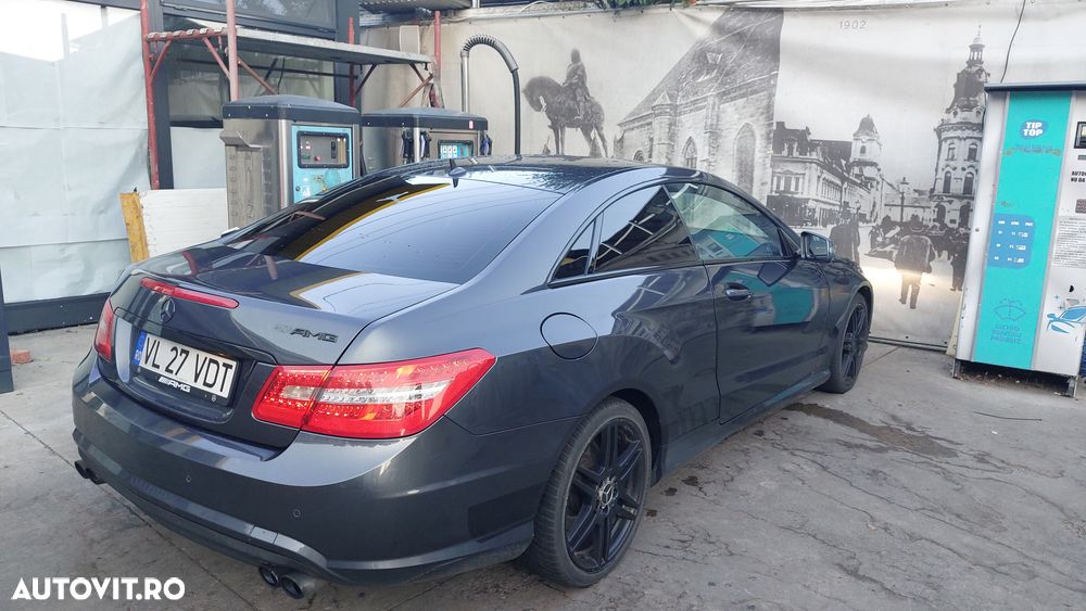 Mercedes-Benz E - 17