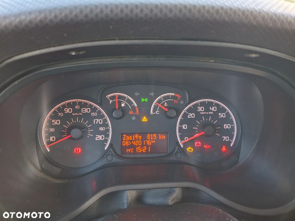 Fiat Doblo Active - 8