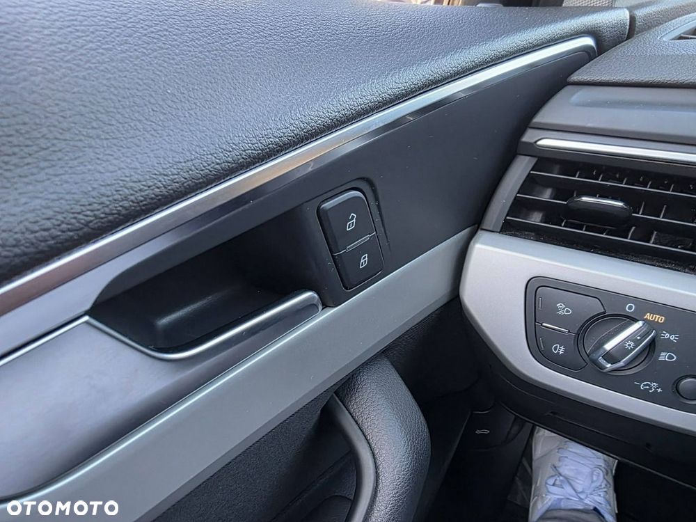 Audi A4 Limousine 40 TFSI S tronic S line - 13