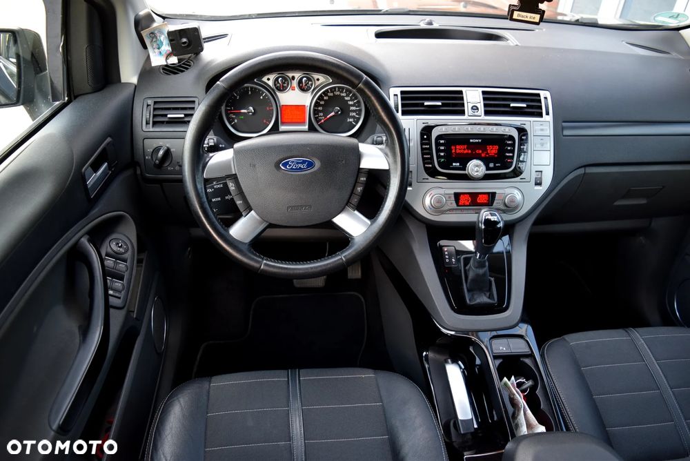 Ford Kuga - 5
