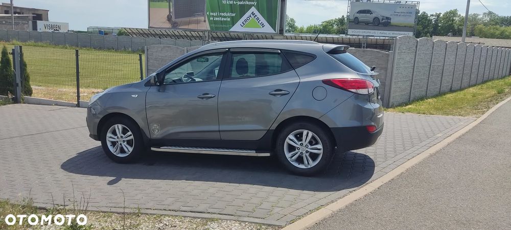 Hyundai ix35 1.6 2WD Fifa World Cup Edition - 4