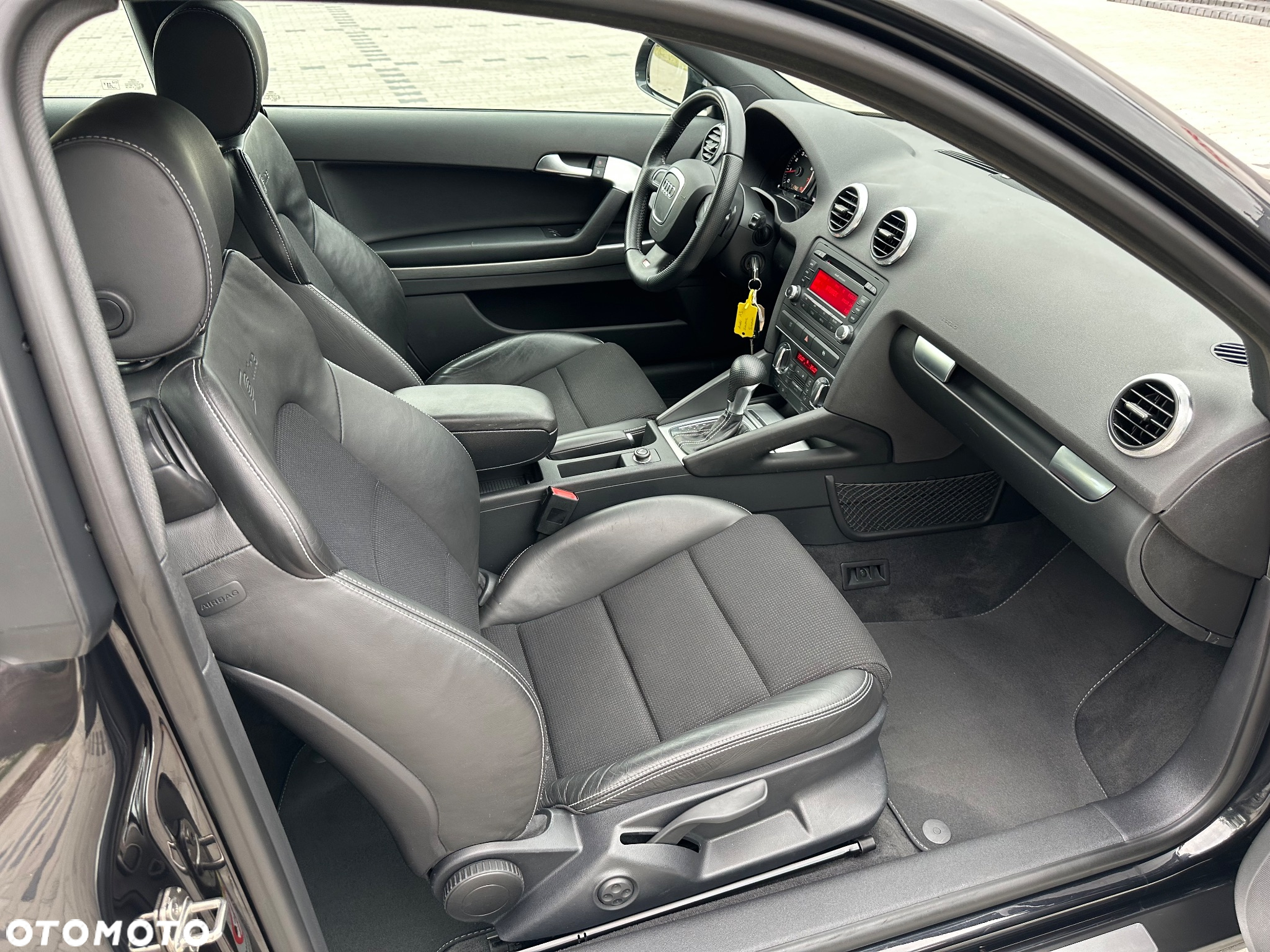 Audi A3 2.0 TFSI (DSG) S tronic S Line Sportpaket plus - 24