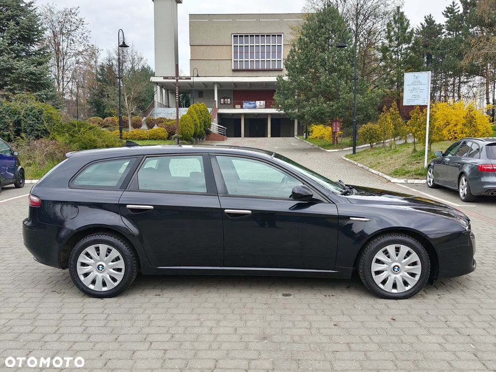 Alfa Romeo 159 1.9 JTDM 16V DPF Distinctive - 5