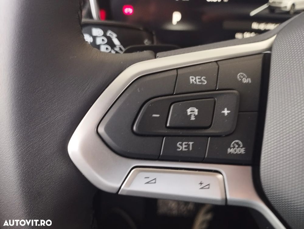 Volkswagen Touareg V6 TDI 4MOTION Elegance - 21