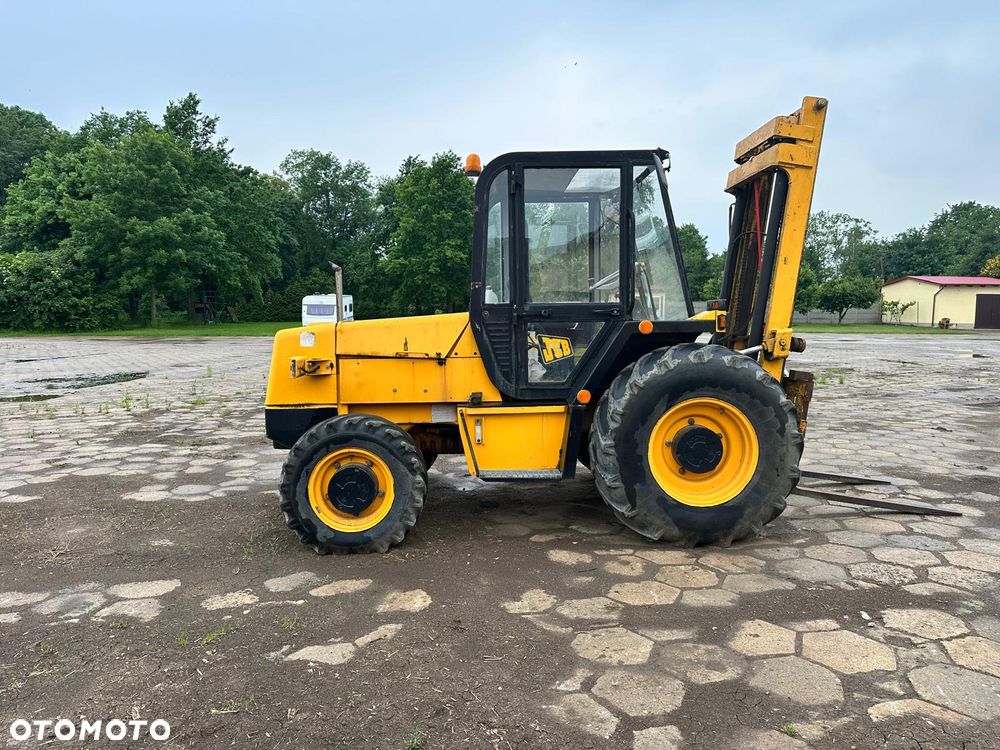 JCB 926B - 1