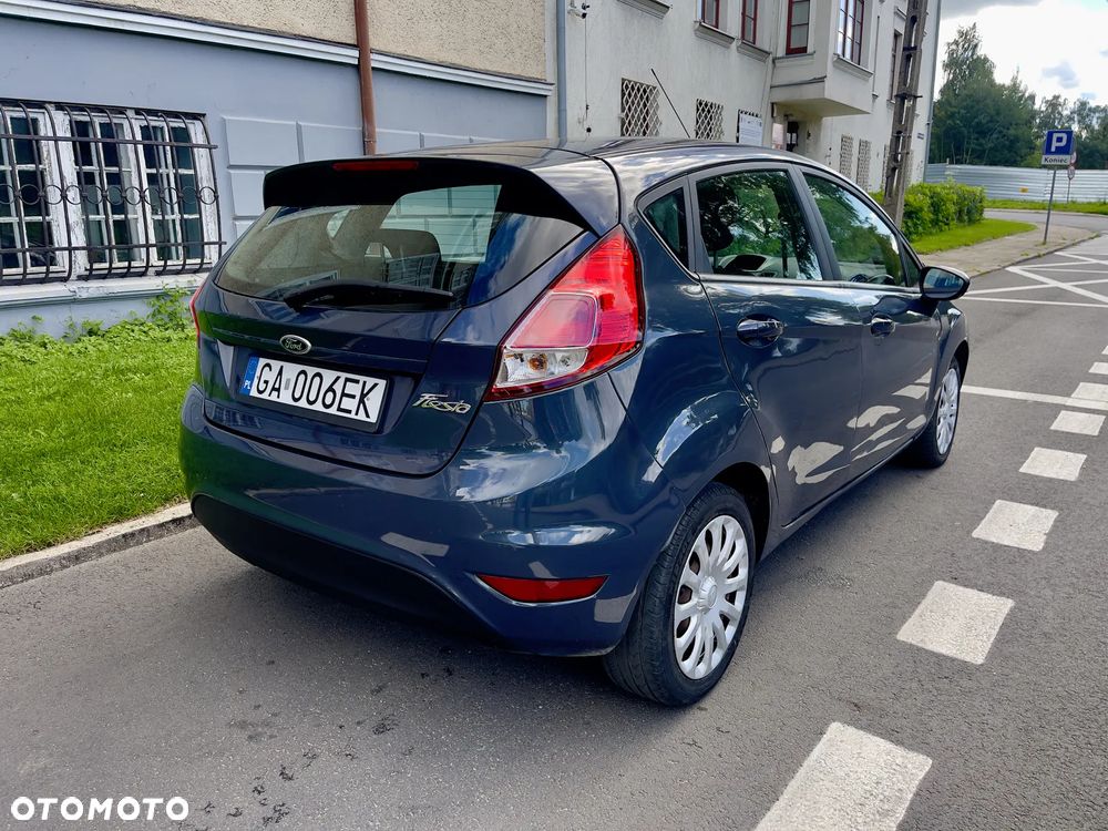 Ford Fiesta - 6