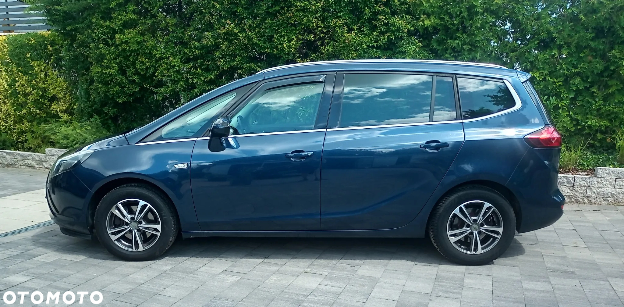 Opel Zafira 2.0 CDTI Cosmo - 4
