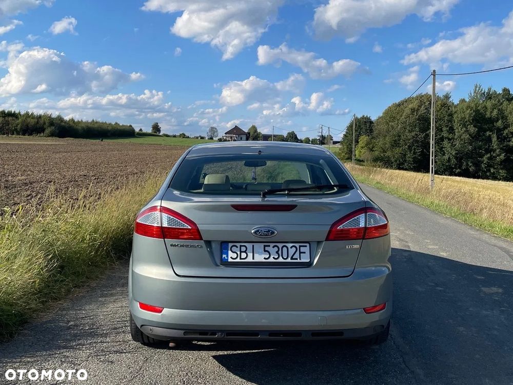 Ford Mondeo 1.8 TDCi Ghia - 6