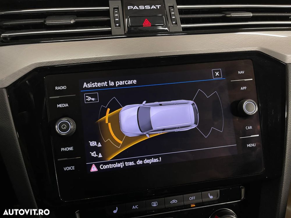 Volkswagen Passat Variant 2.0 TDI DSG Comfortline - 14
