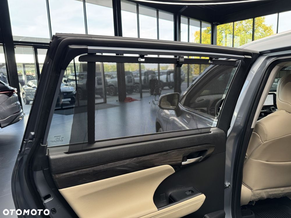 Toyota Highlander 2.5 Hybrid Prestige - 17