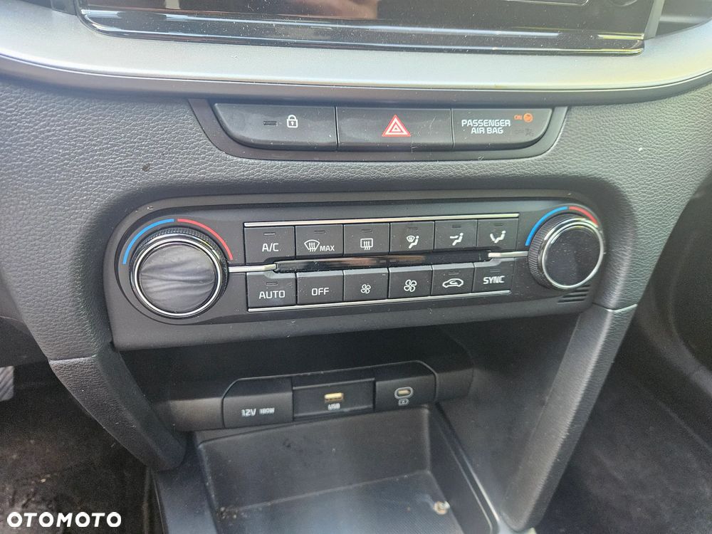 Kia Ceed - 19