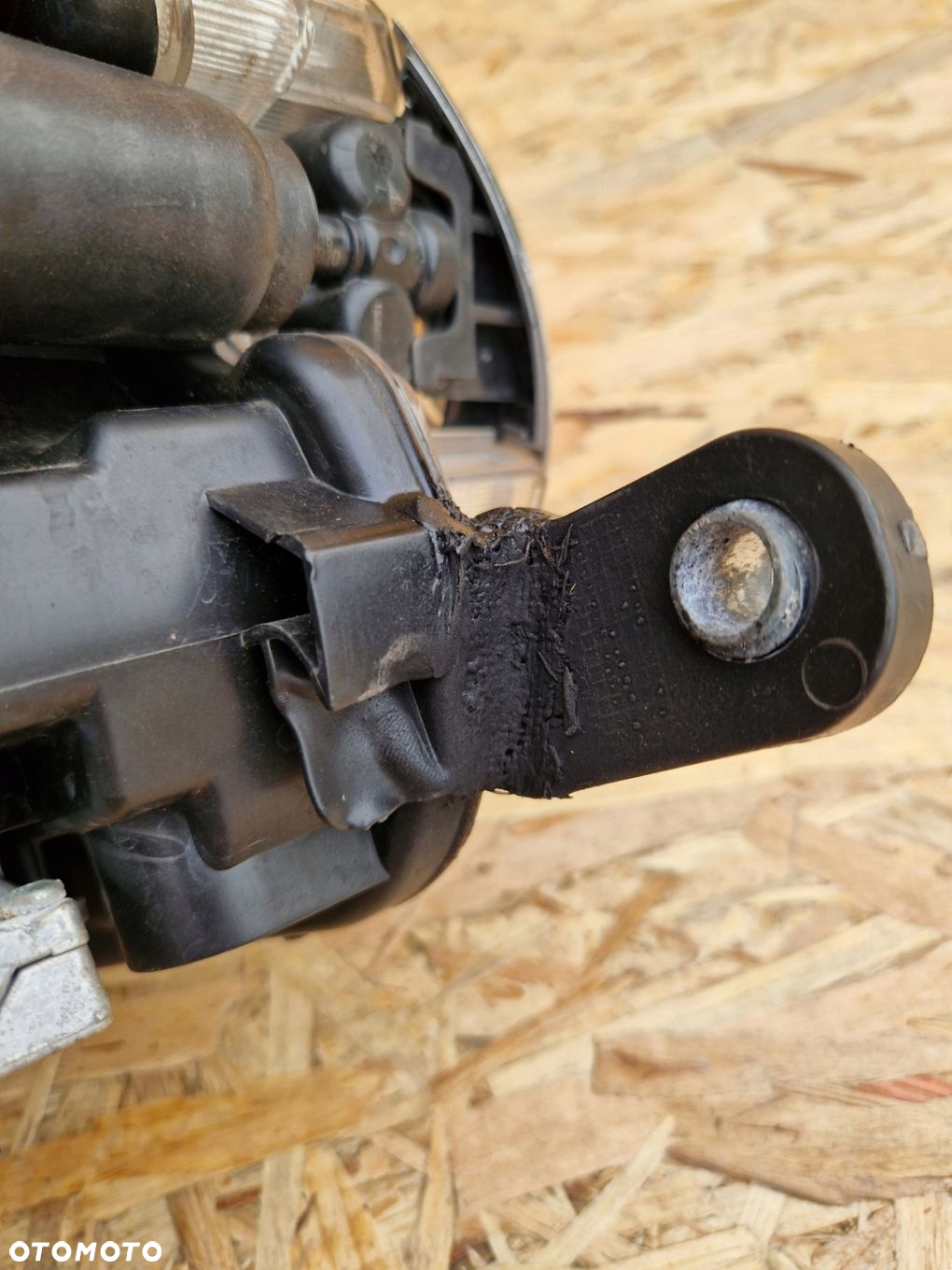 LAMPA LEWA PRZÓD FIAT 500 XENON - 7