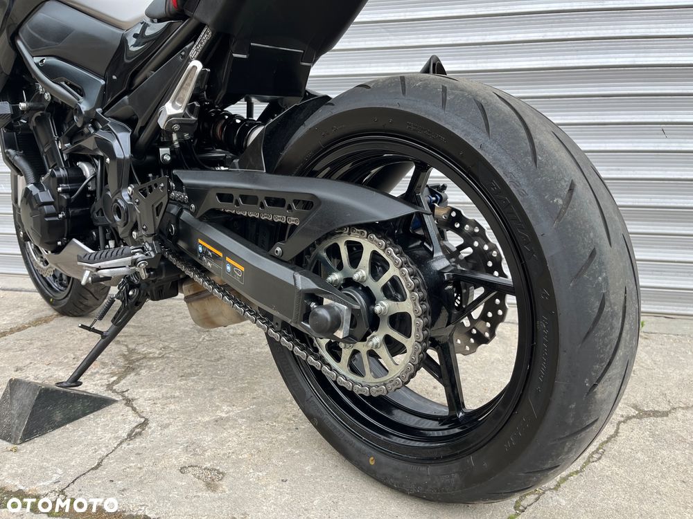 Kawasaki Z 900 - 12