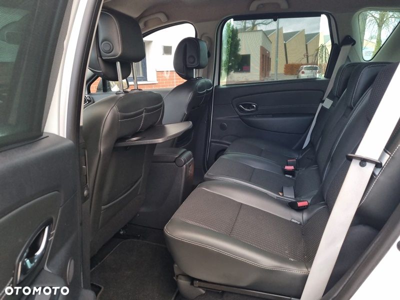 Renault Scenic dCi 160 Bose Edition - 18