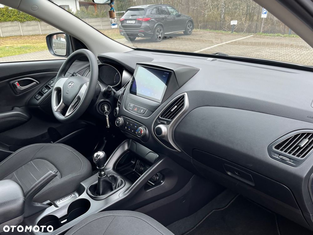 Hyundai ix35 1.6 2WD blue Style - 16