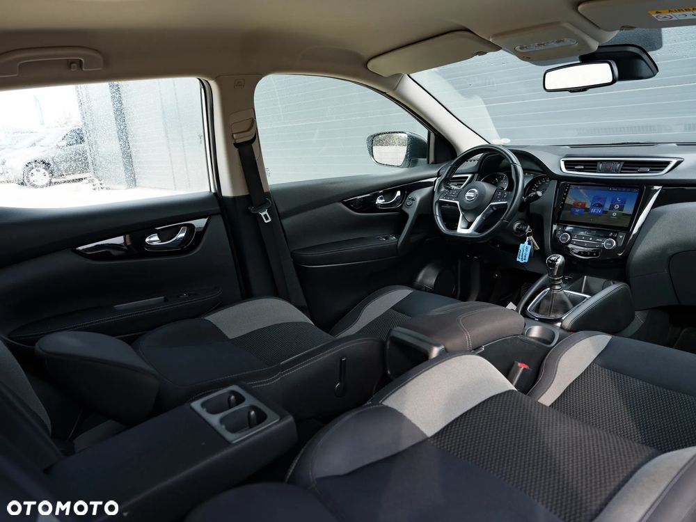 Nissan Qashqai 1.6 DCi N-Tec - 18