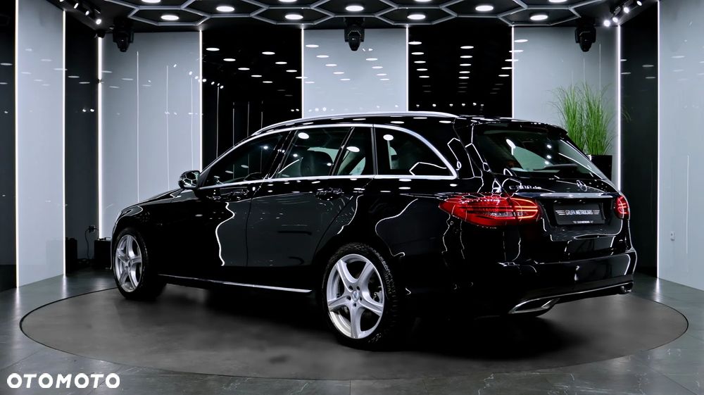 Mercedes-Benz Klasa C 300 d 9G-TRONIC - 6