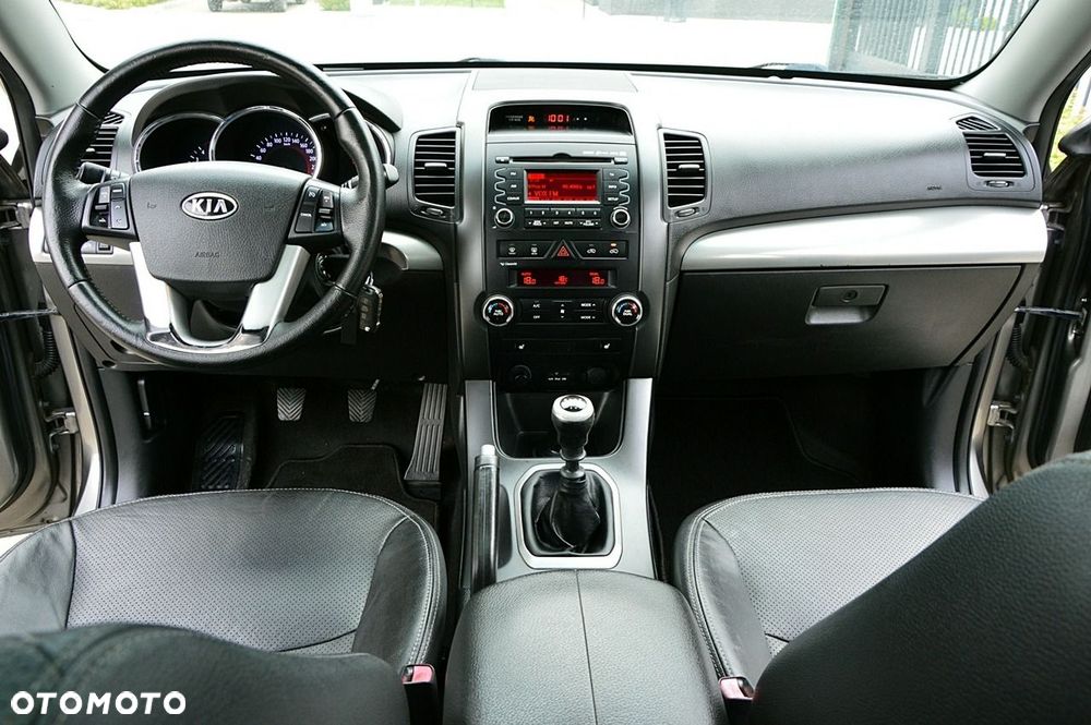 Kia Sorento - 24