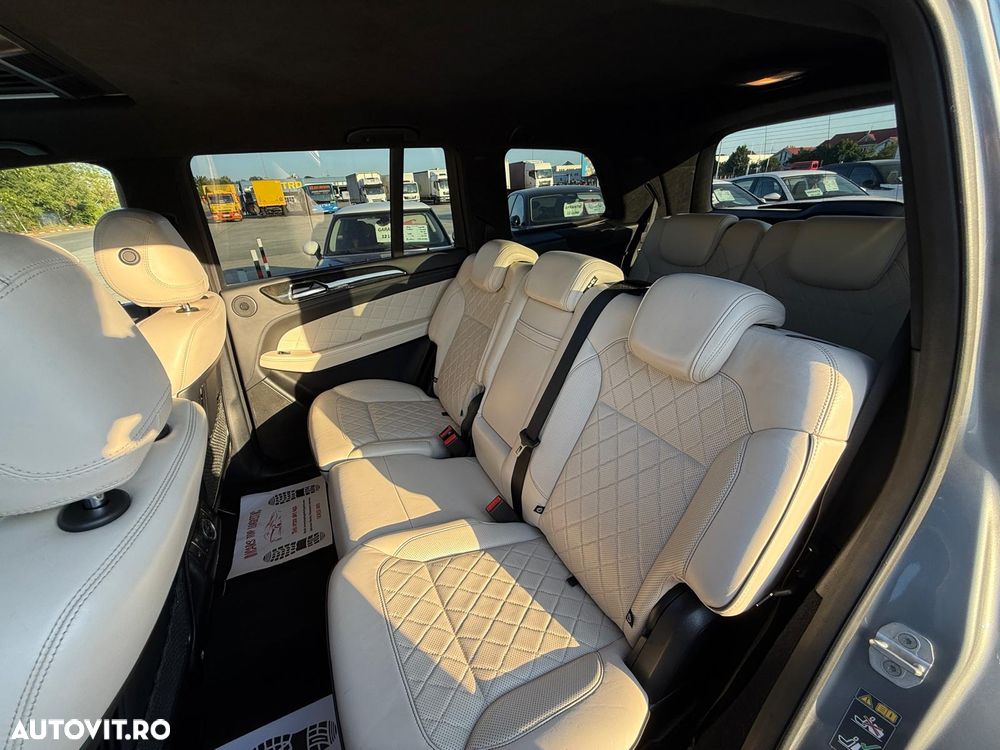 Mercedes-Benz GLS - 18