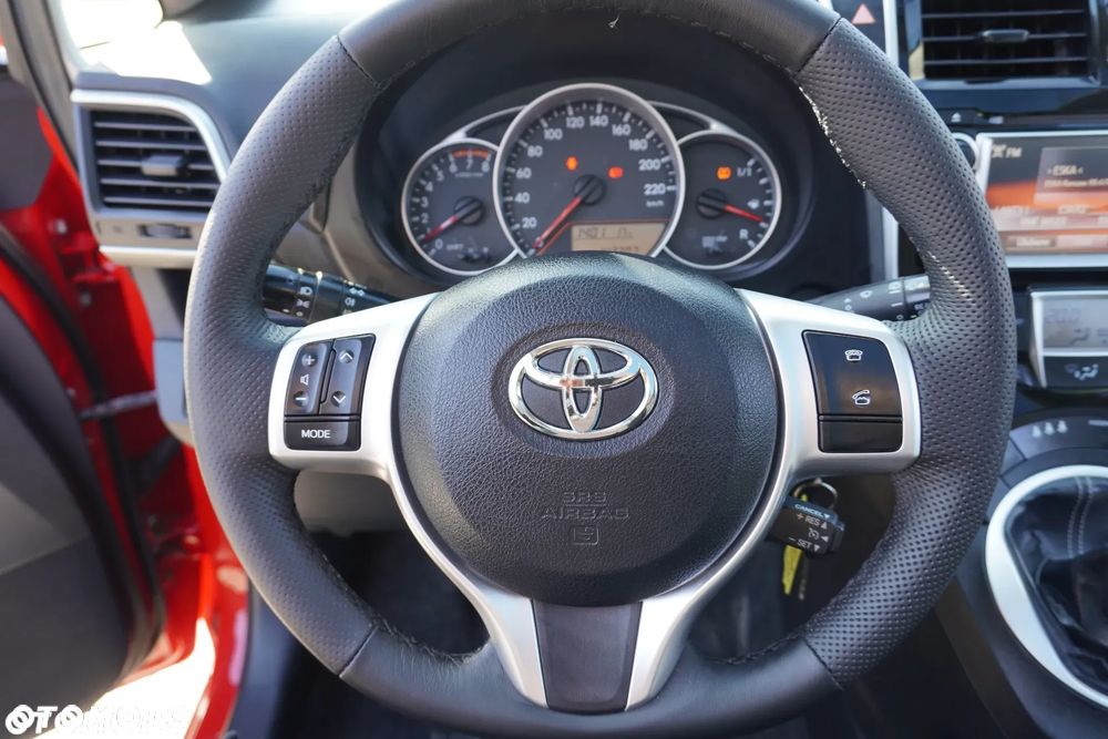 Toyota Verso S - 19