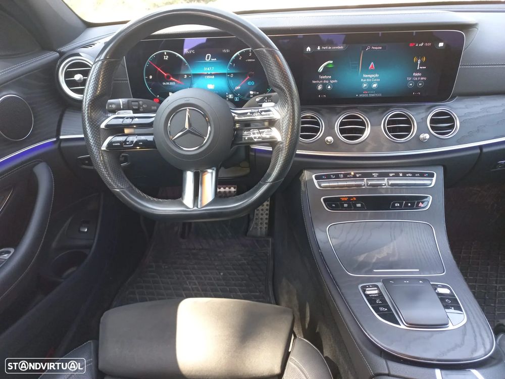 Mercedes-Benz E 300 - 5