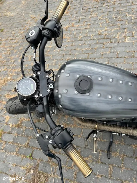 Harley-Davidson Sportster Forty-Eight - 11