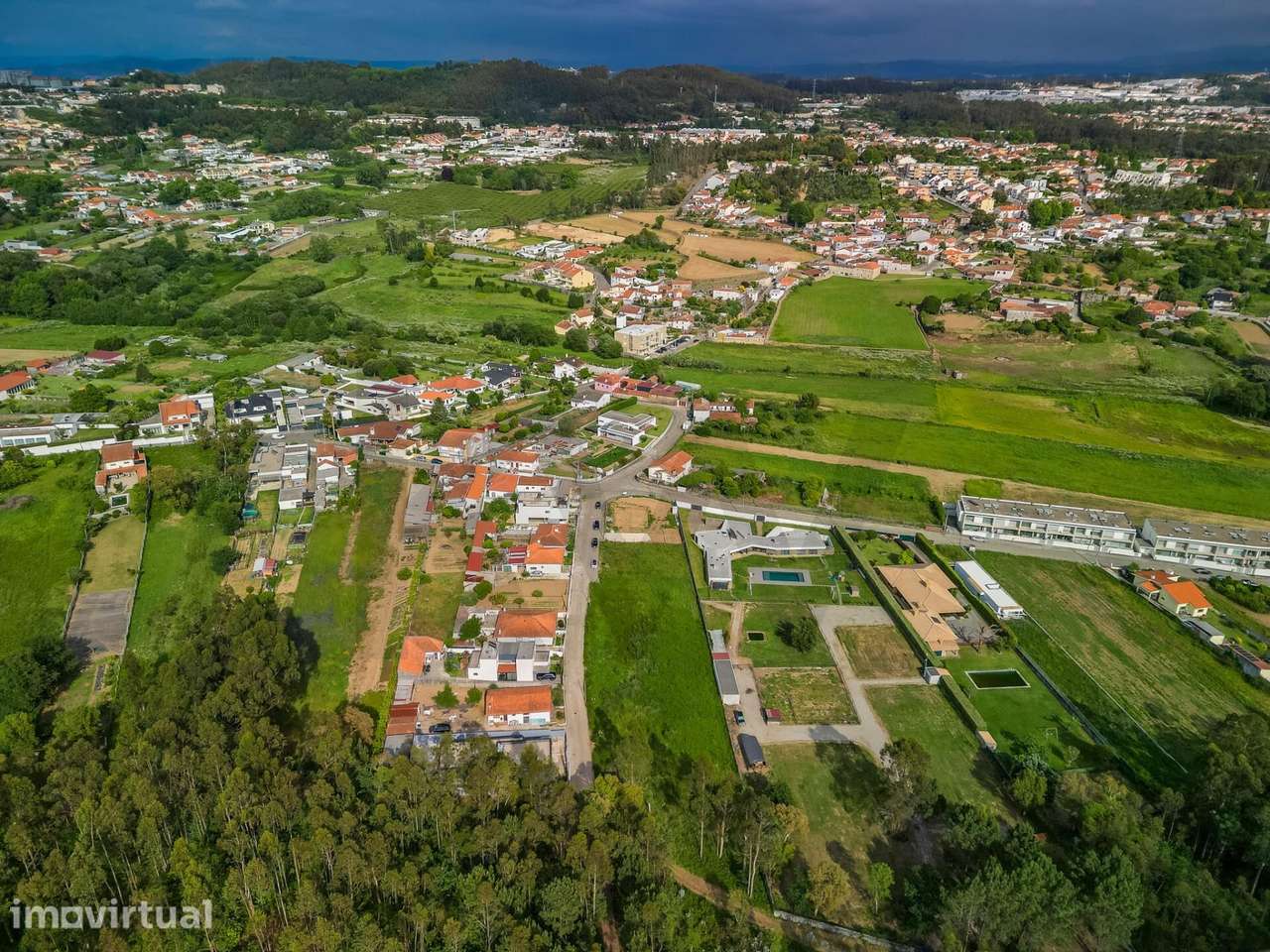 TERRENO – R. Lavoura - Perosinho – Gaia – 2.810 m2 - Grande imagem: 5/17