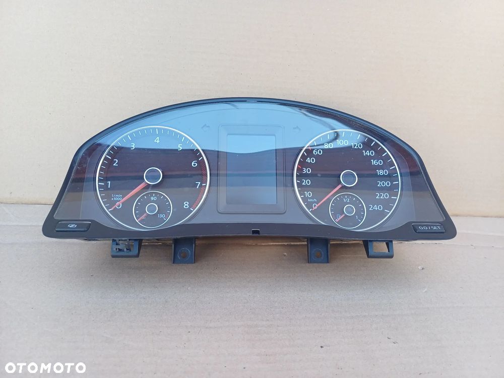 Golf VI Plus 1.4 tsi licznik 5M0920870 Golf Plus lift Europa - 6