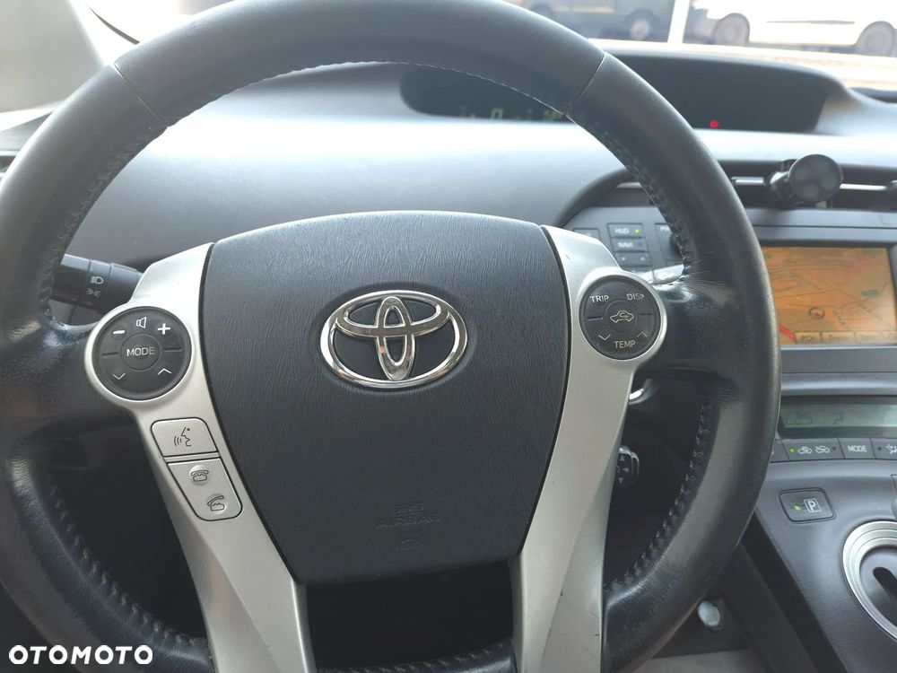 Toyota Prius 1.5 VVT-i Prestige - 13