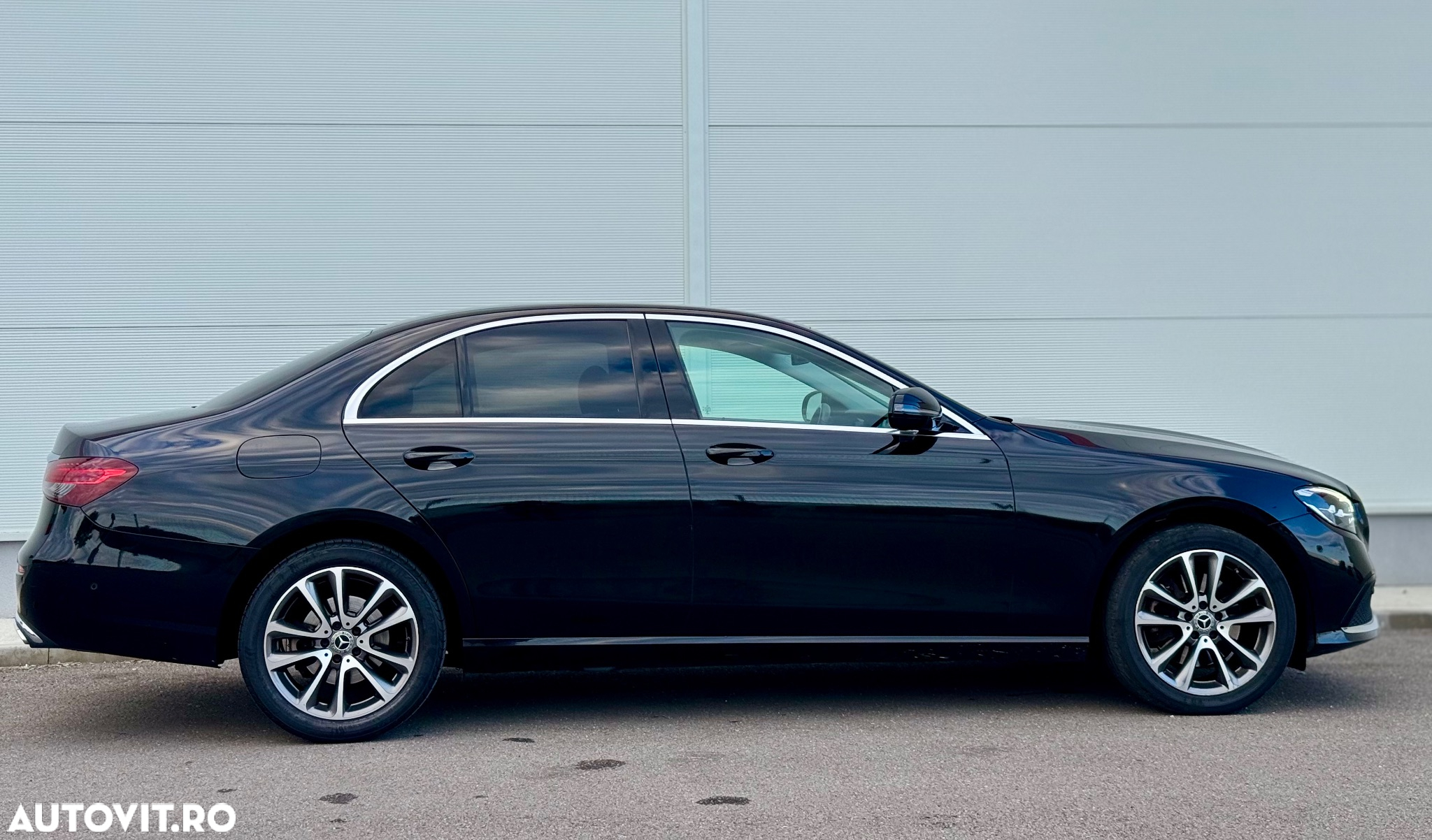 Mercedes-Benz E - 9