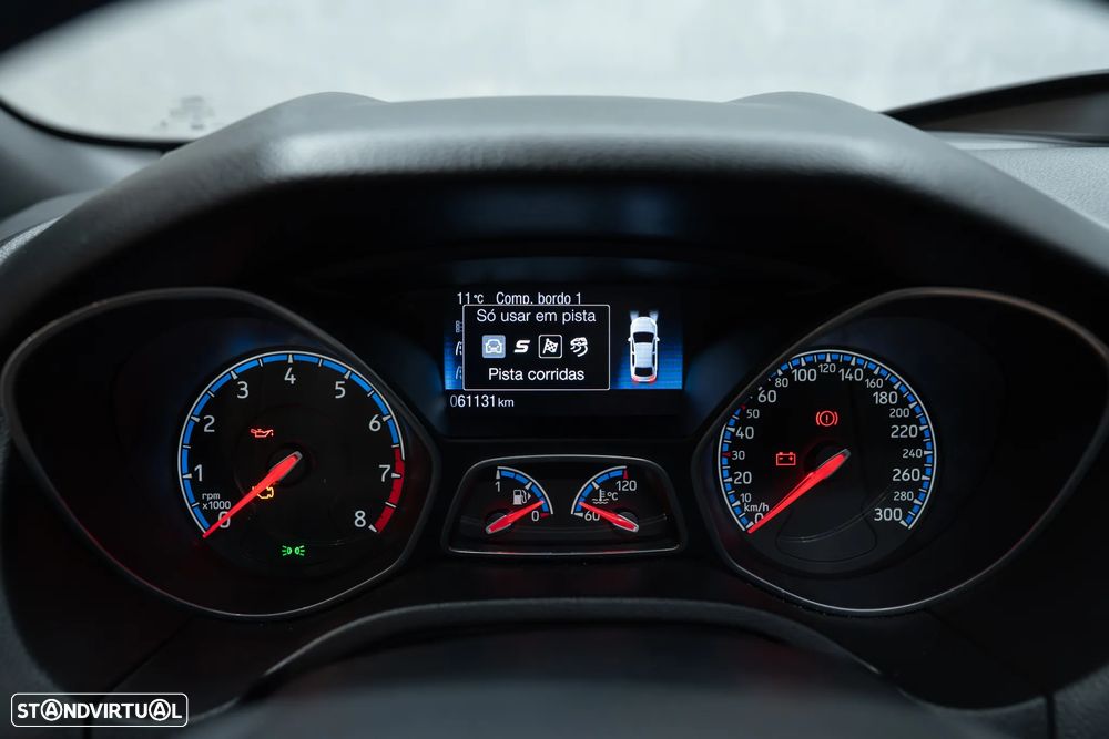 Ford Focus 2.3 EcoBoost RS - 45