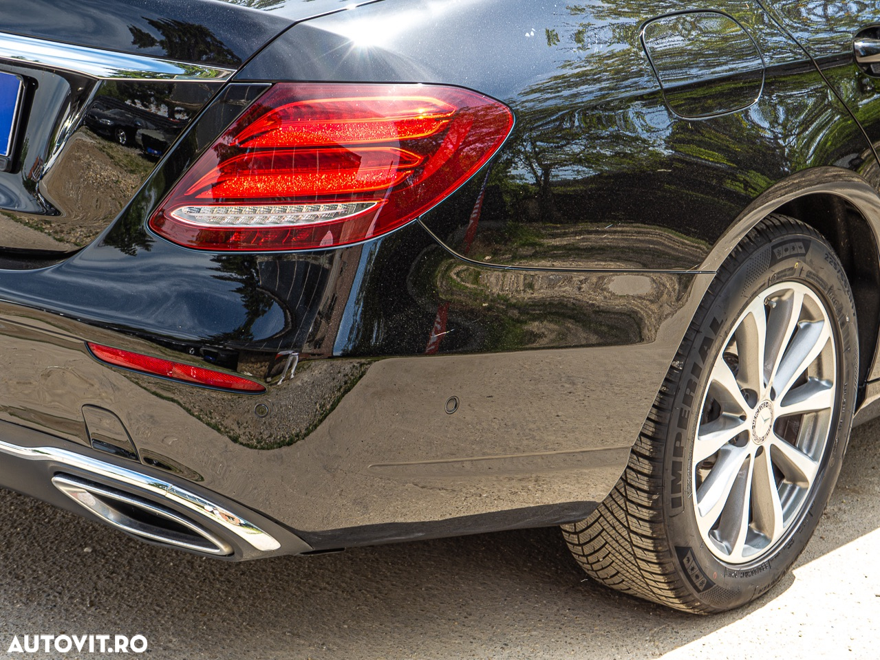 Mercedes-Benz E 220 d 9G-TRONIC Exclusive - 22