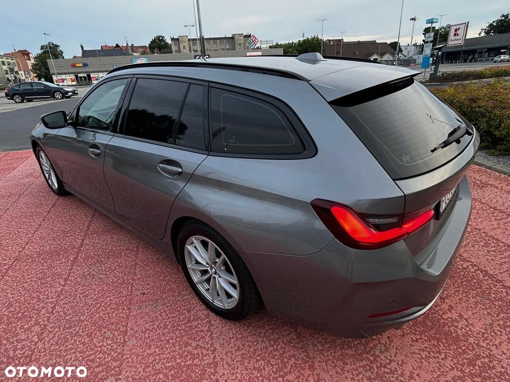 BMW Seria 3 - 4