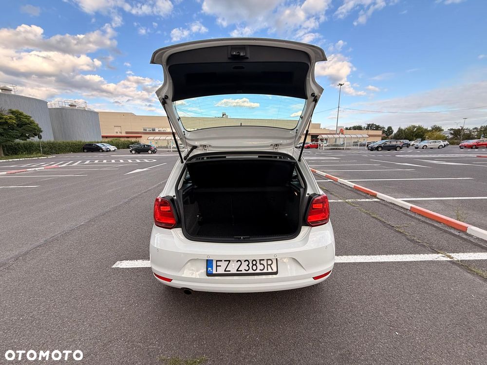 Volkswagen Polo 1.2 TSI BMT Comfortline - 17