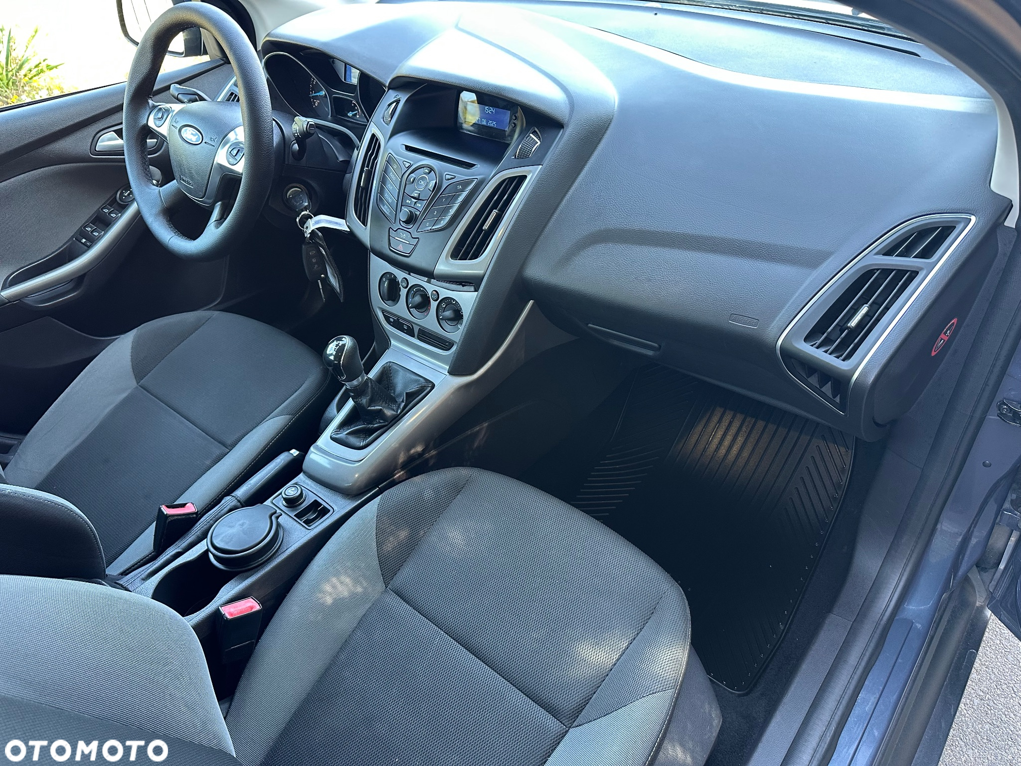 Ford Focus 1.6 SYNC Edition - 8