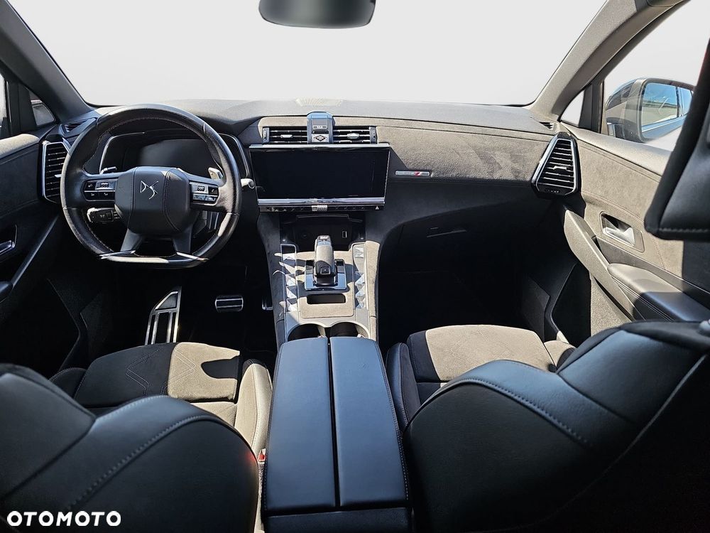 DS Automobiles DS 7 Crossback 1.6 PureTech Performance Line + - 23