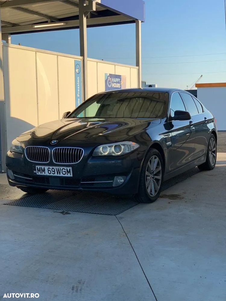 BMW Seria 5 520d - 4