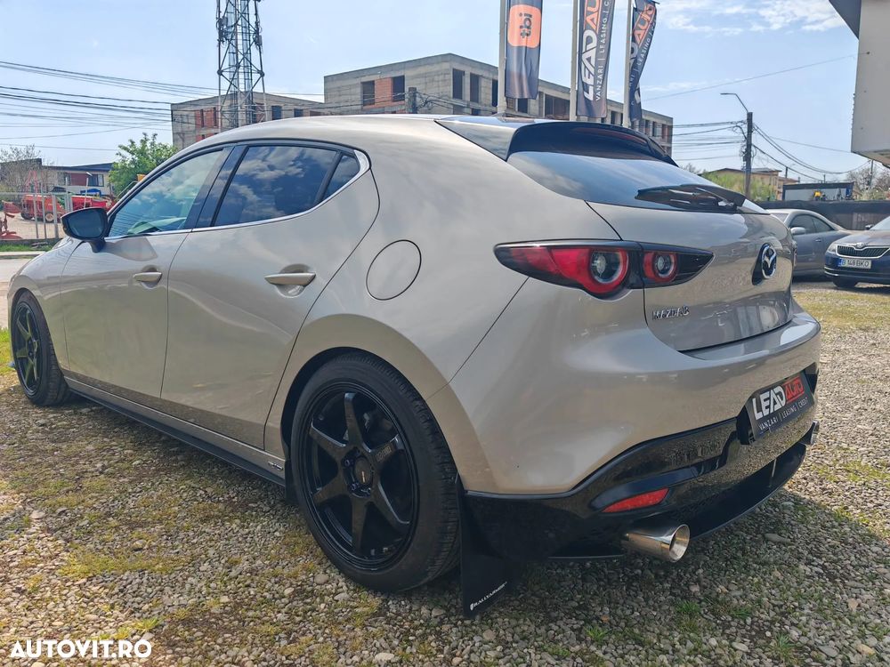 Mazda 3 e-SKYACTIV-X 186 M HYBRID EXCLUSIVE-LINE - 28