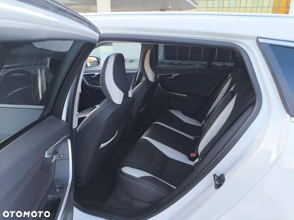 Volvo V60 D4 RDesign - 15