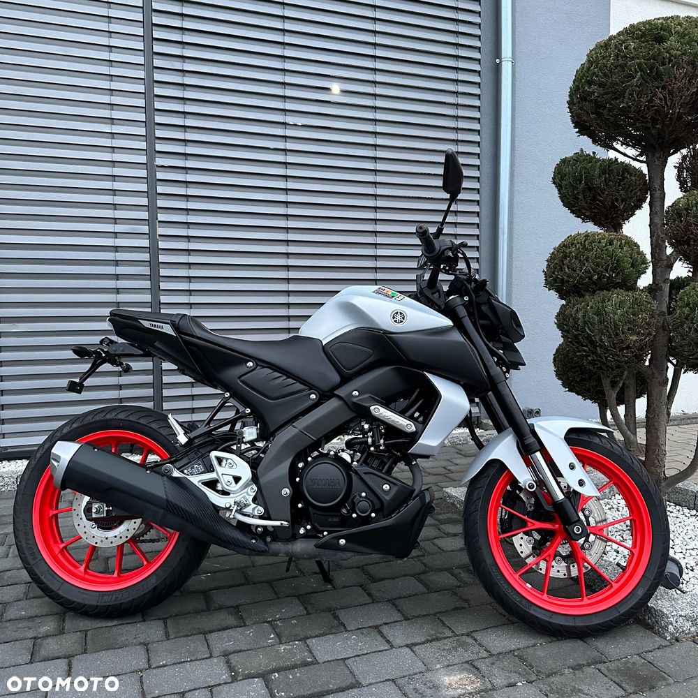 Yamaha MT - 2