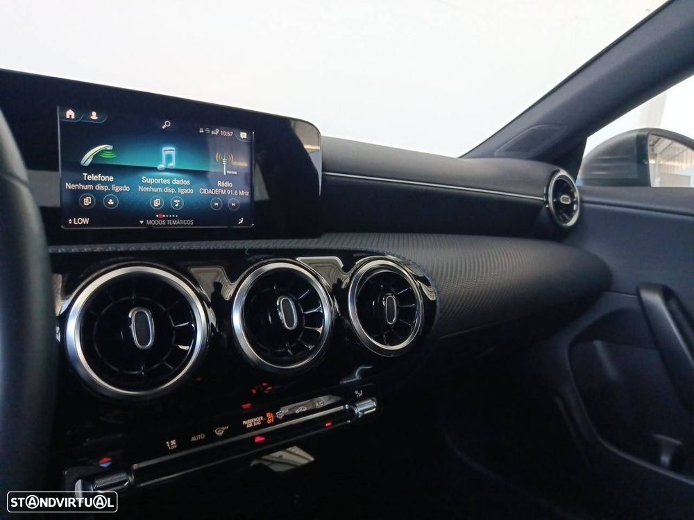 Mercedes-Benz CLA 180 d Shooting Brake Style Aut. - 21