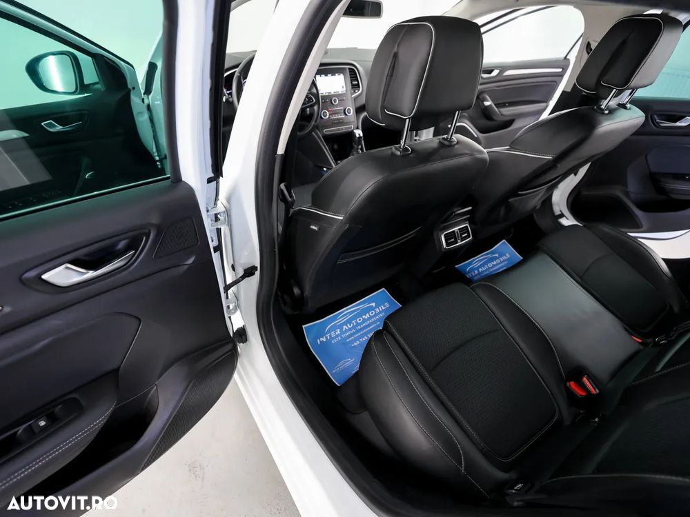 Renault Megane TCe 115 GPF LIMITED - 8