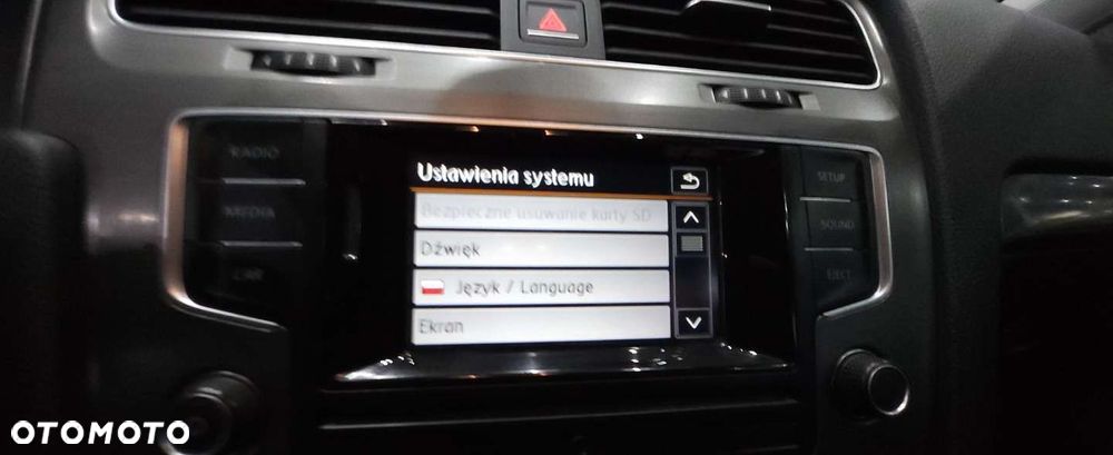 Volkswagen Golf - 37