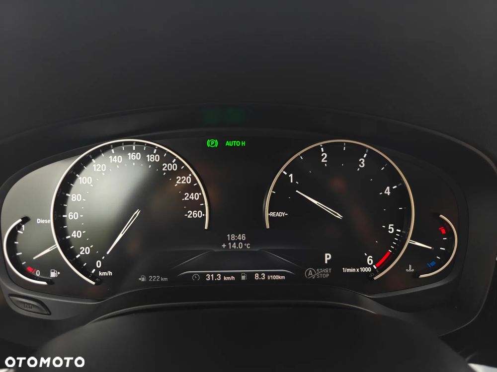 BMW Seria 5 520d M Sport Edition - 28