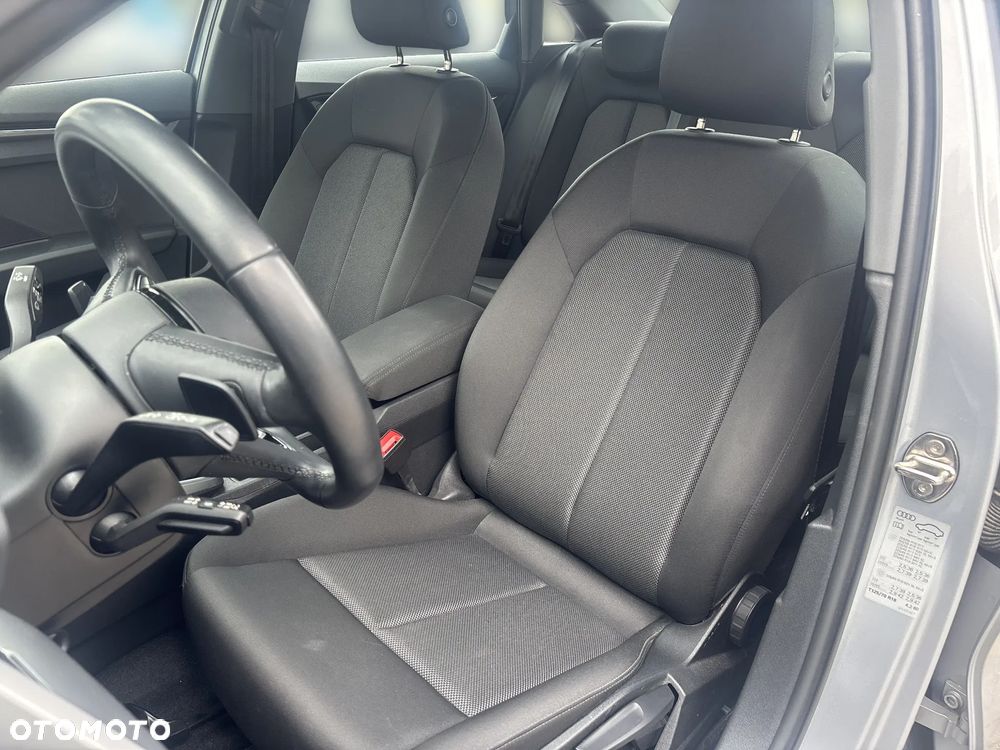 Audi A3 Limousine 35 TFSI mHEV S tronic - 13