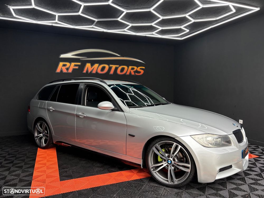BMW 320 d Touring - 22