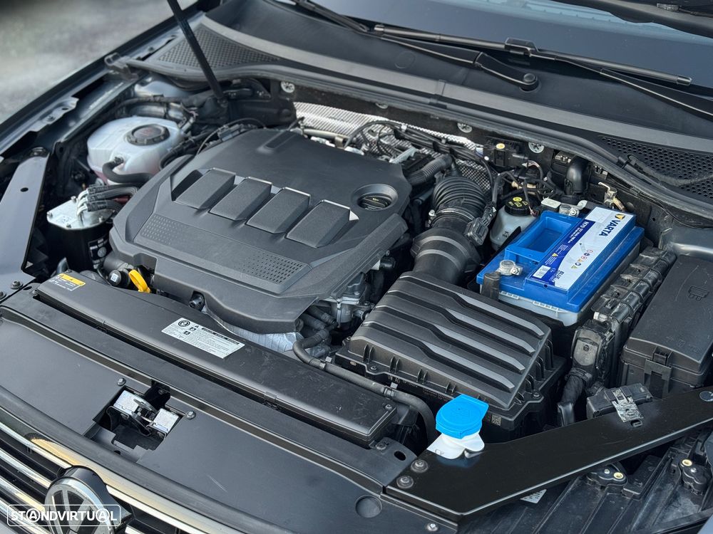 VW Passat Variant 2.0 TDi Confortline DSG - 19