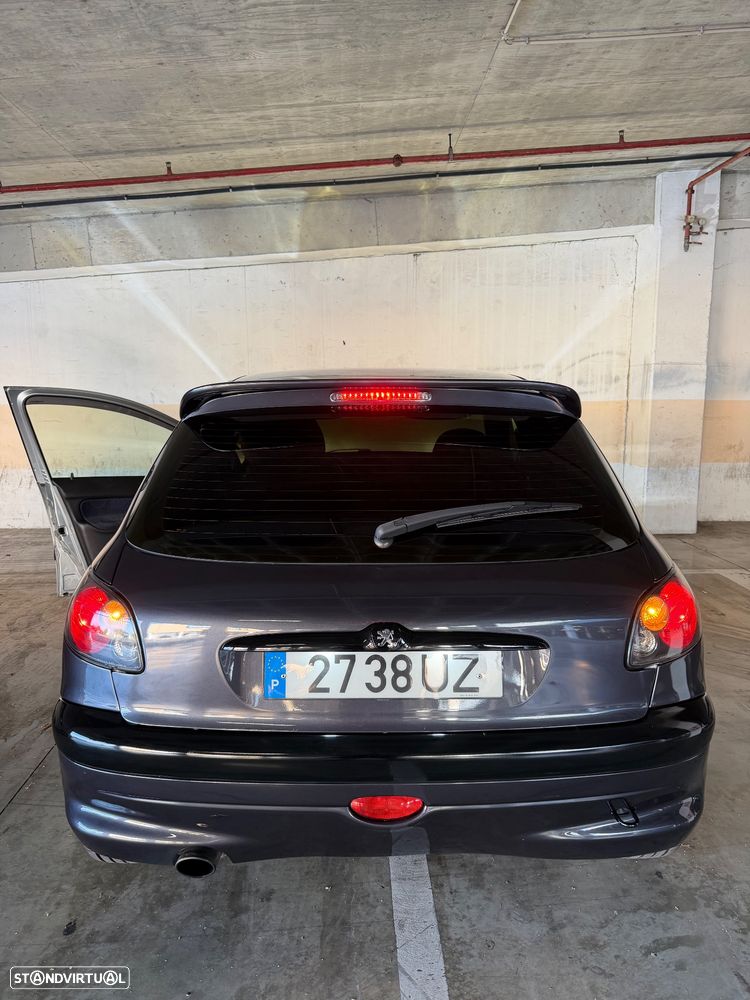 Peugeot 206 1.4 HDi ACP - 40